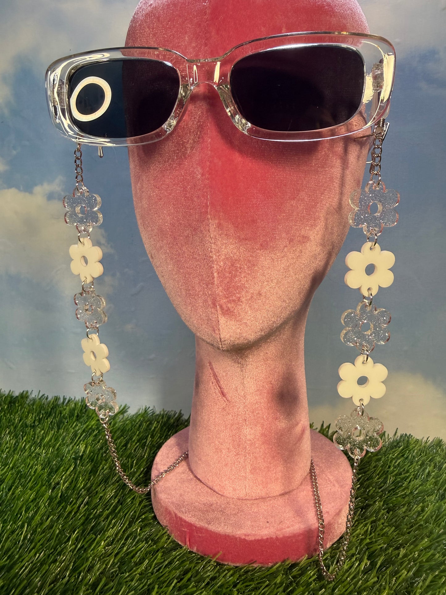 White Flower Sunglasses Chain