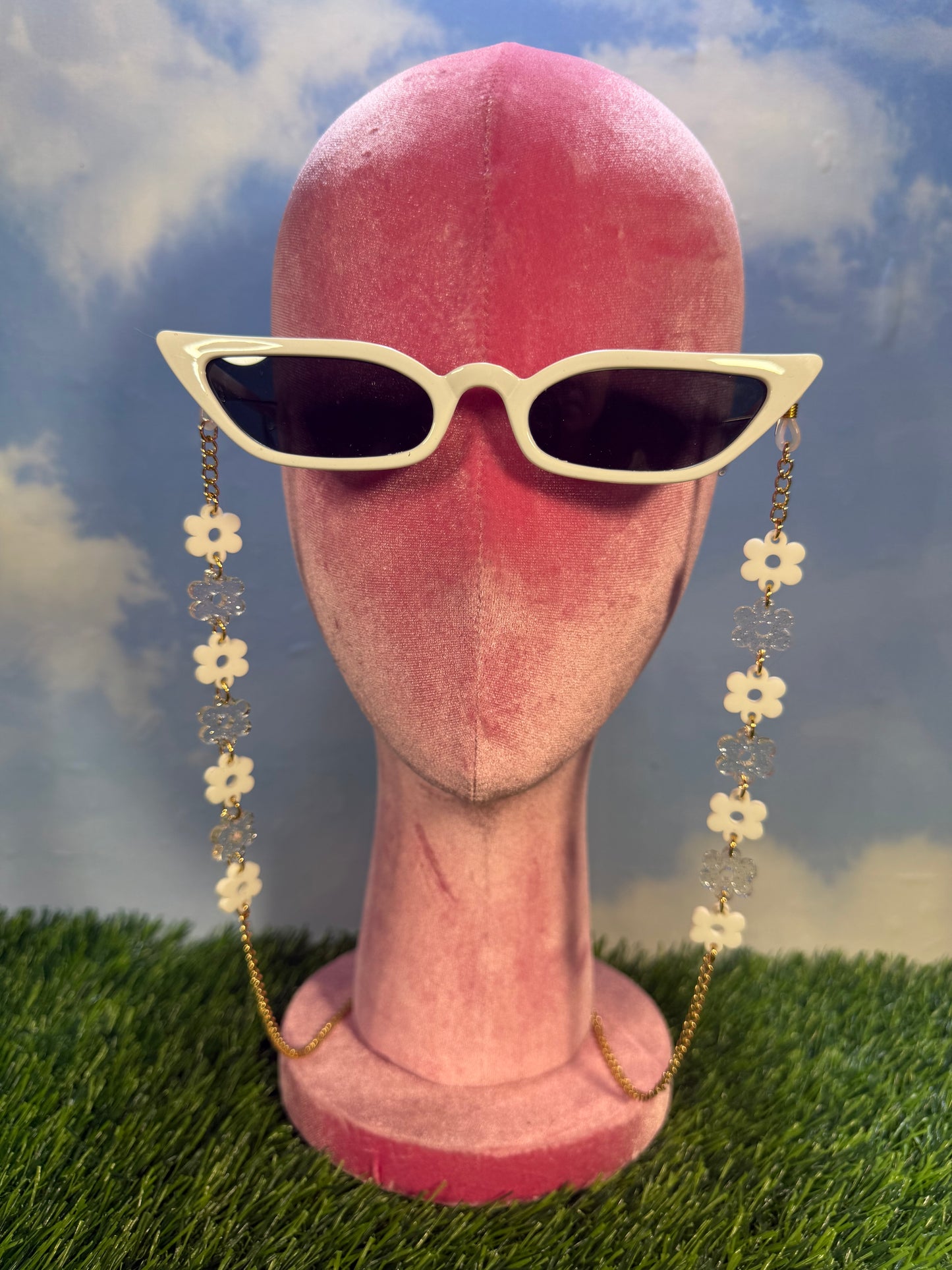 White Flower Sunglasses Chain