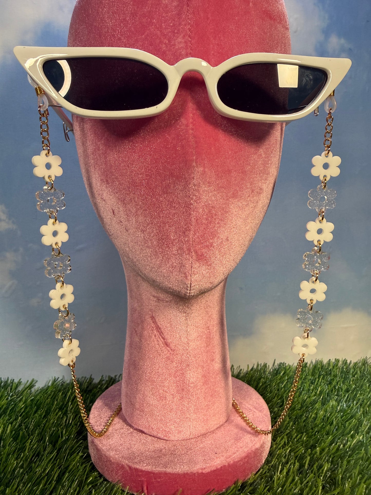 White Flower Sunglasses Chain