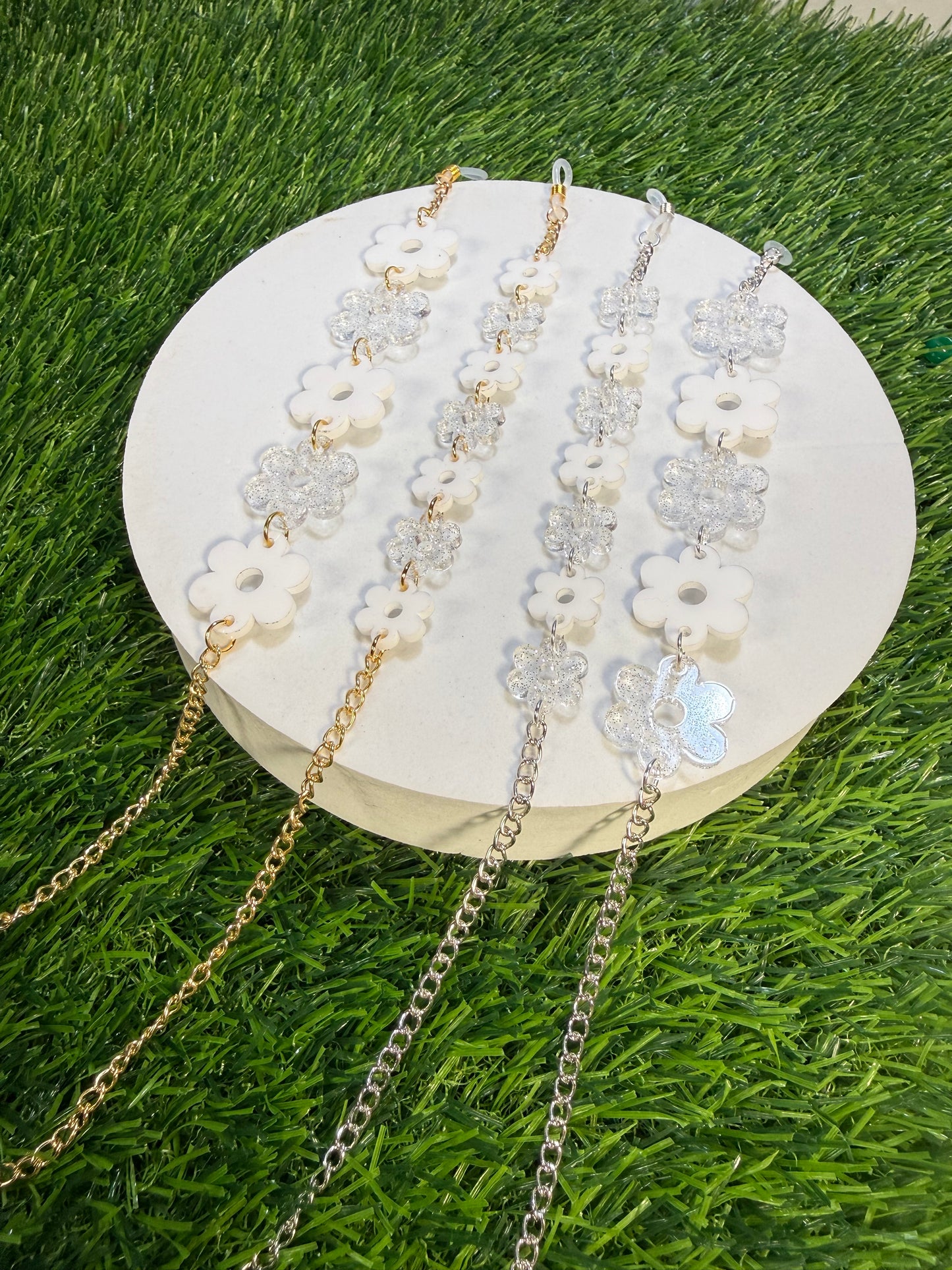 White Flower Sunglasses Chain
