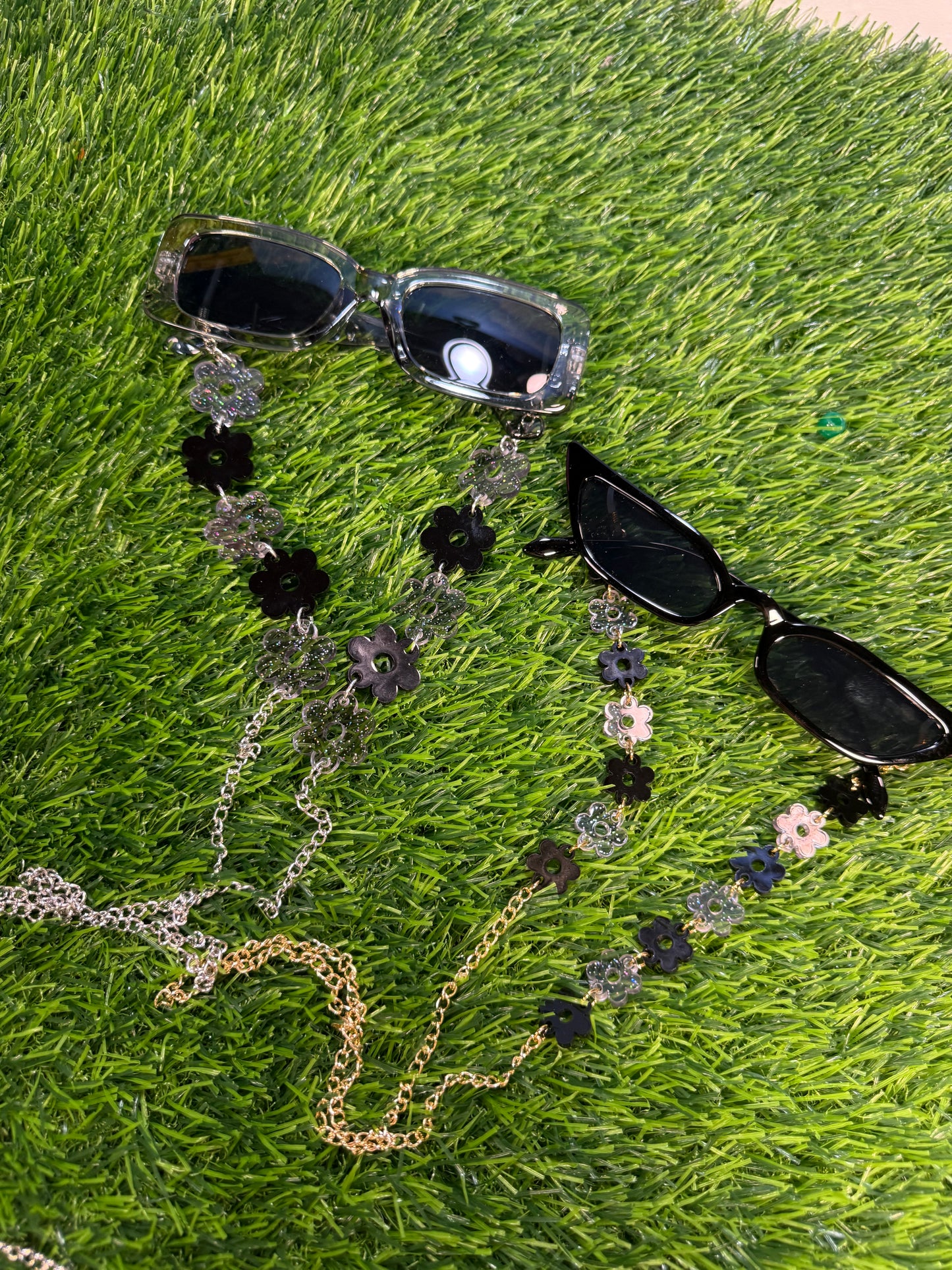 Black Flower Sunglasses Chain