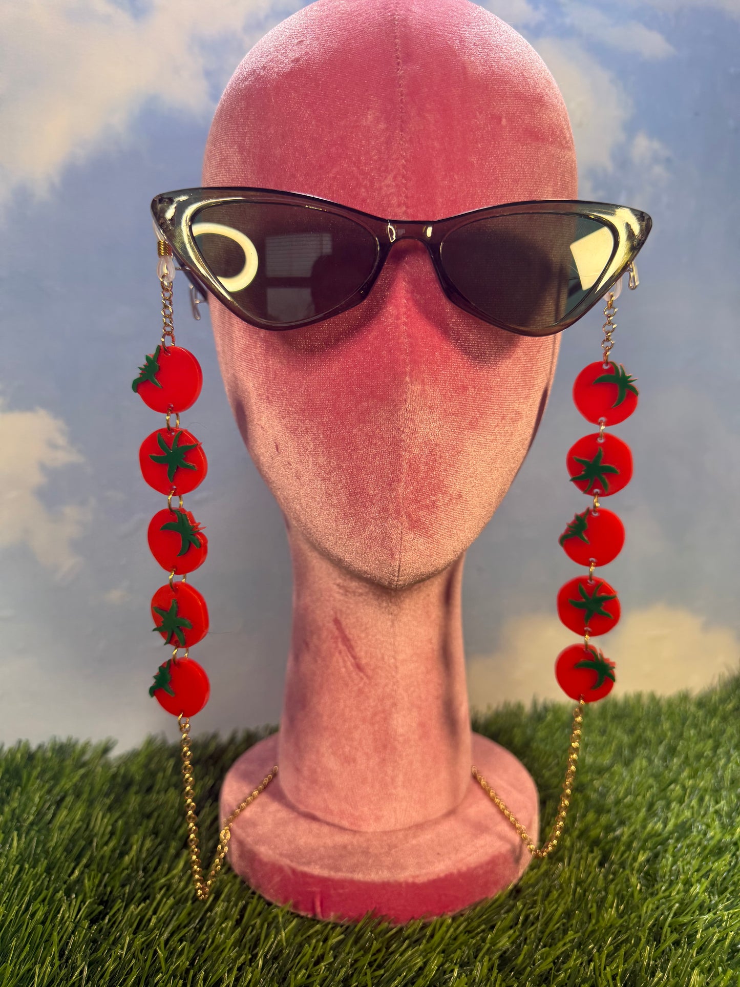Tomato Sunglasses Chain