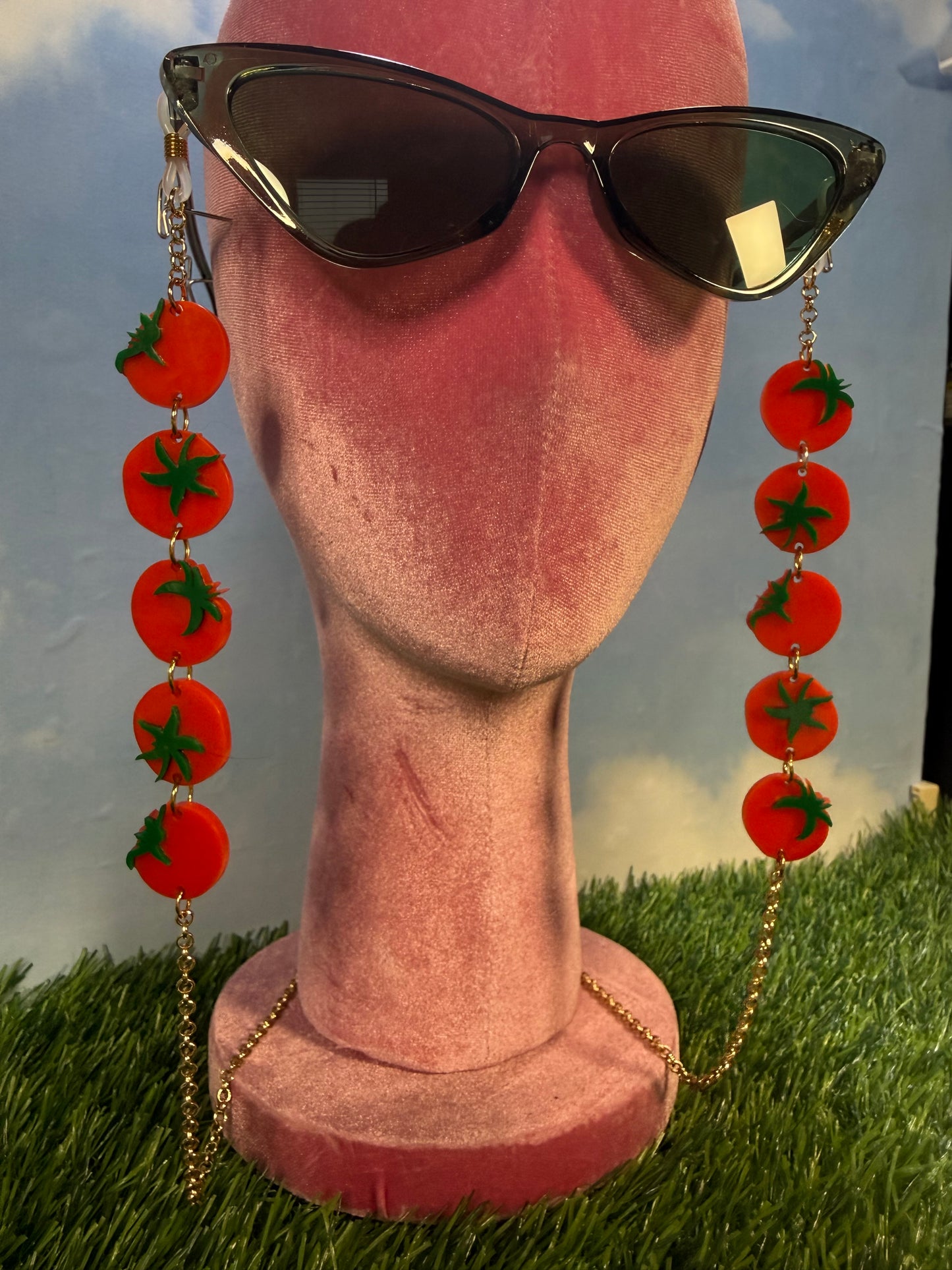 Tomato Sunglasses Chain