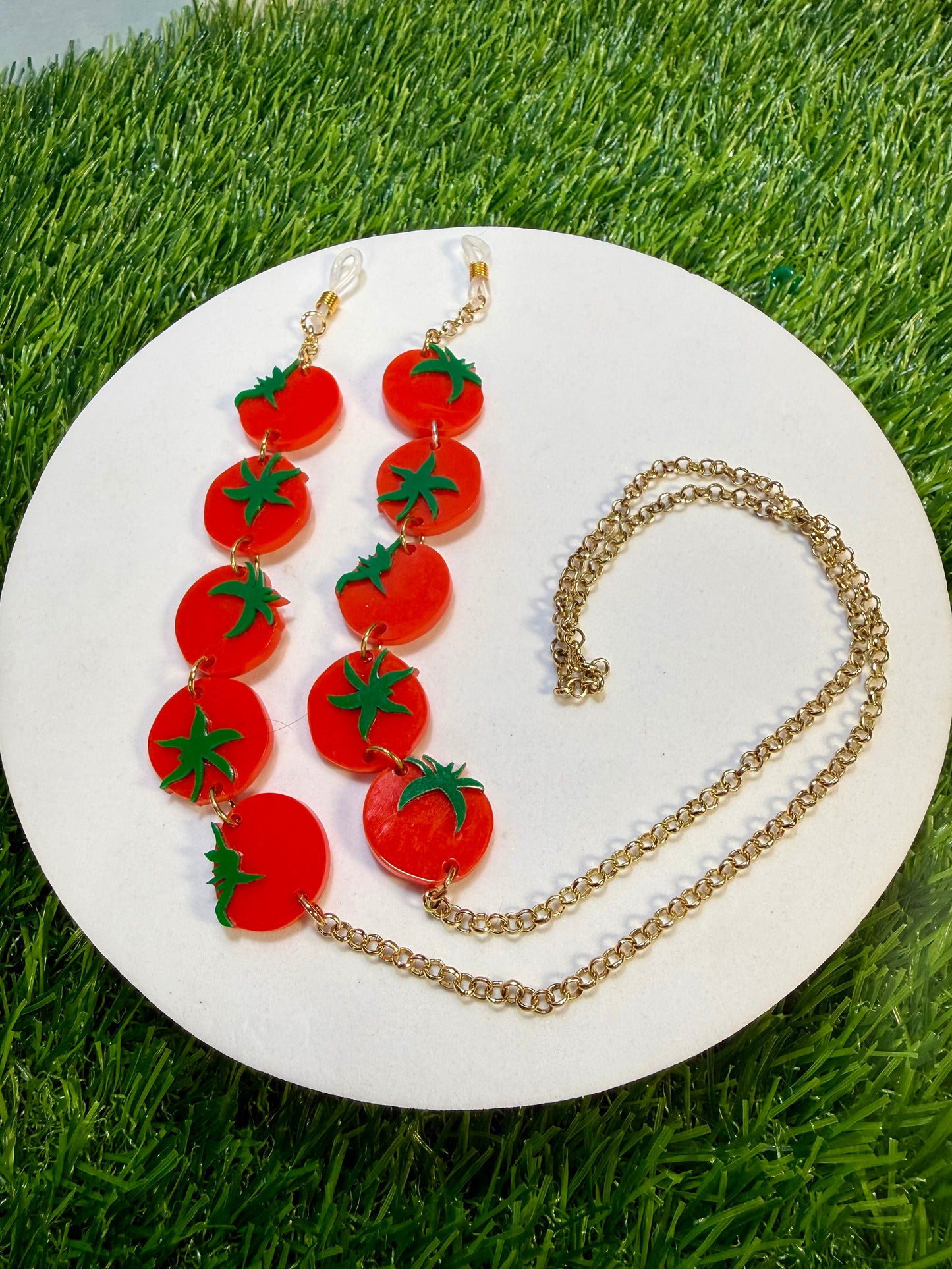 Tomato Sunglasses Chain