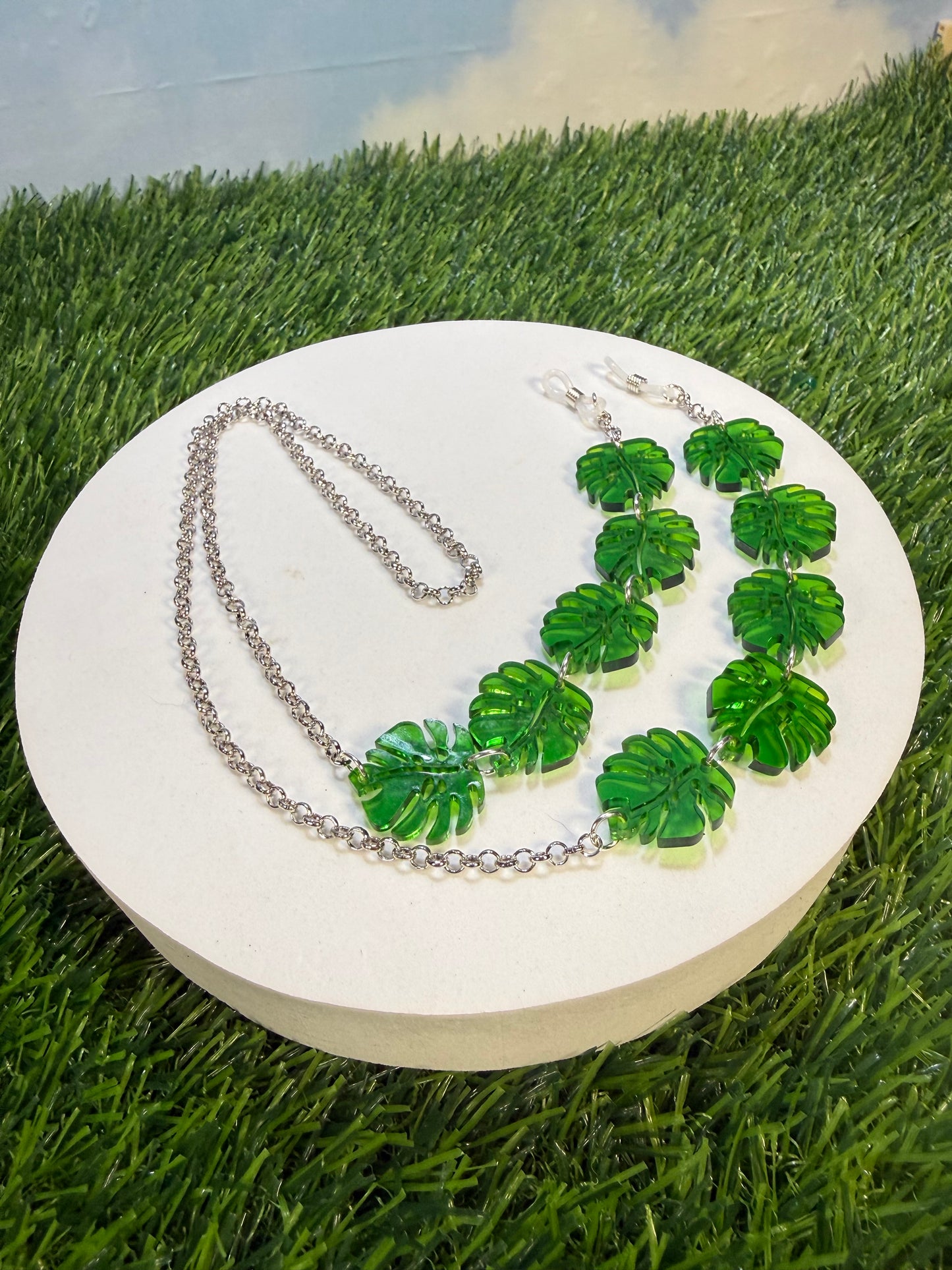 Monstera Sunglasses Chain