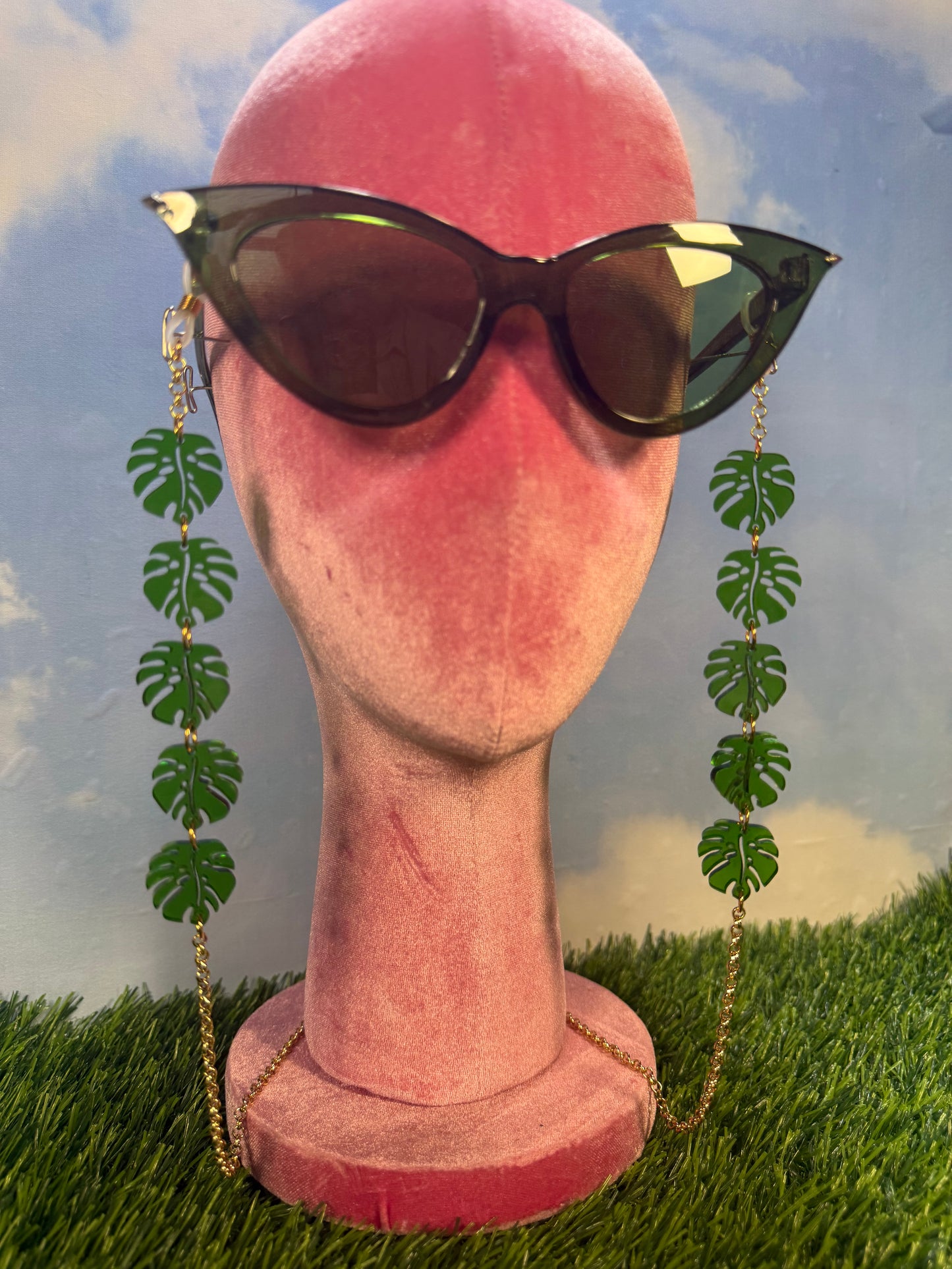 Monstera Sunglasses Chain