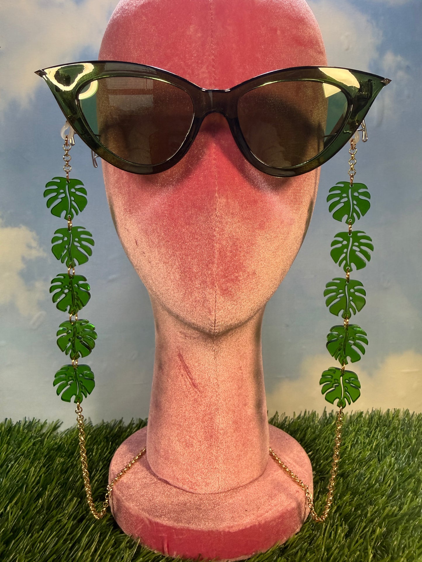 Monstera Sunglasses Chain