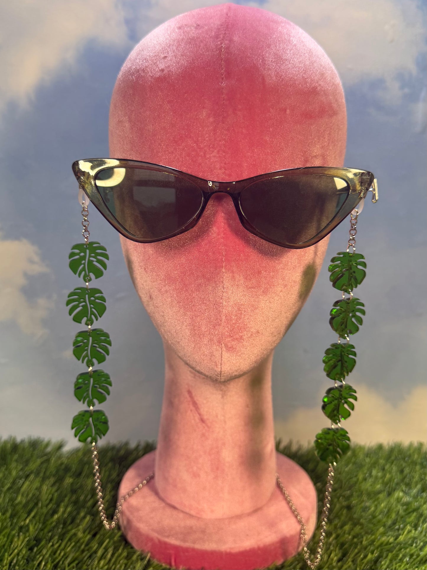 Monstera Sunglasses Chain