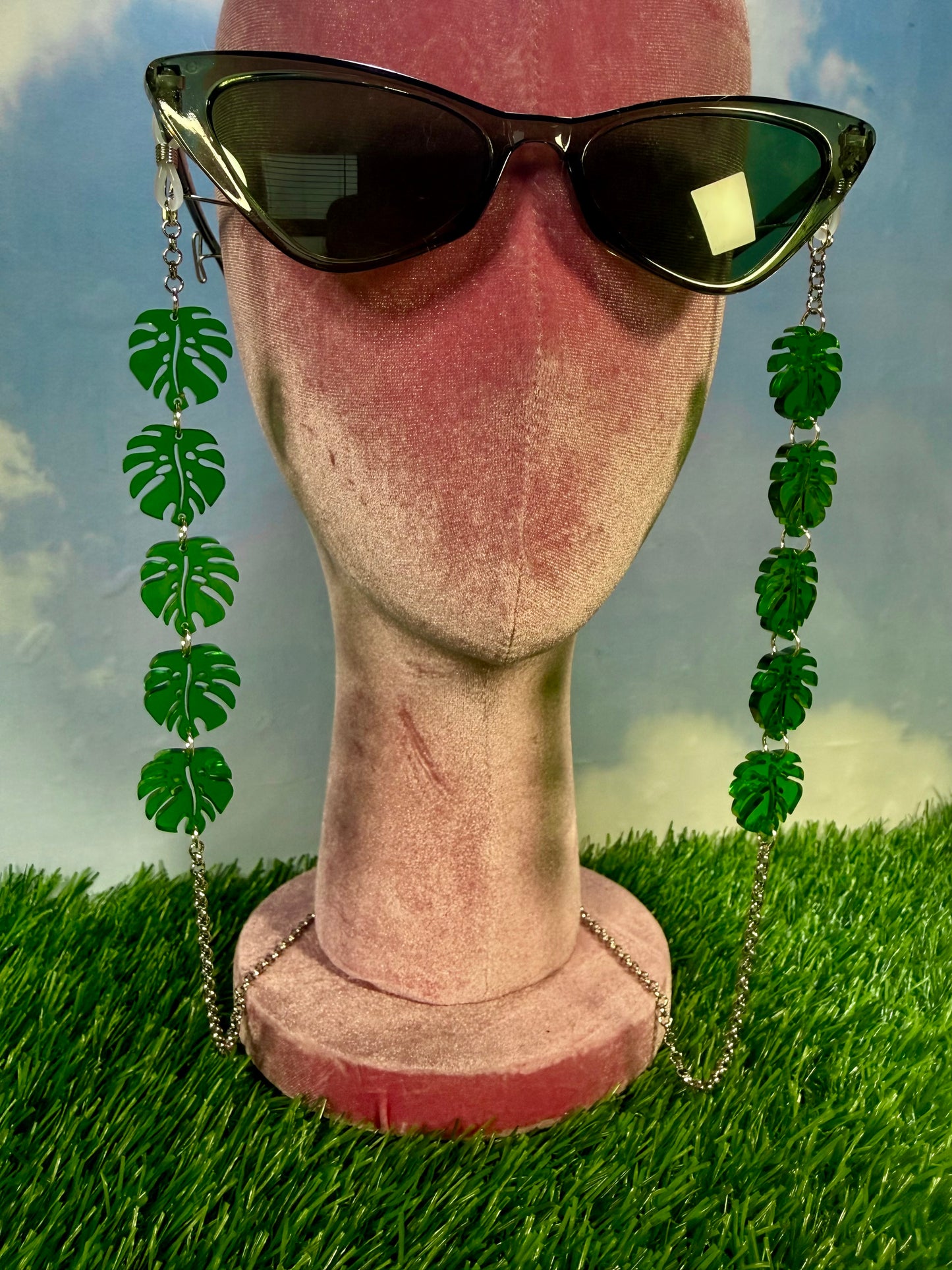 Monstera Sunglasses Chain