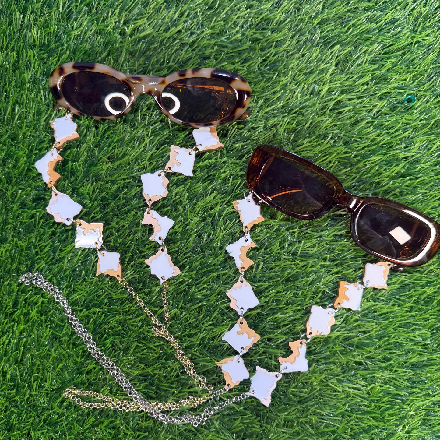 Beignet Sunglasses Chain