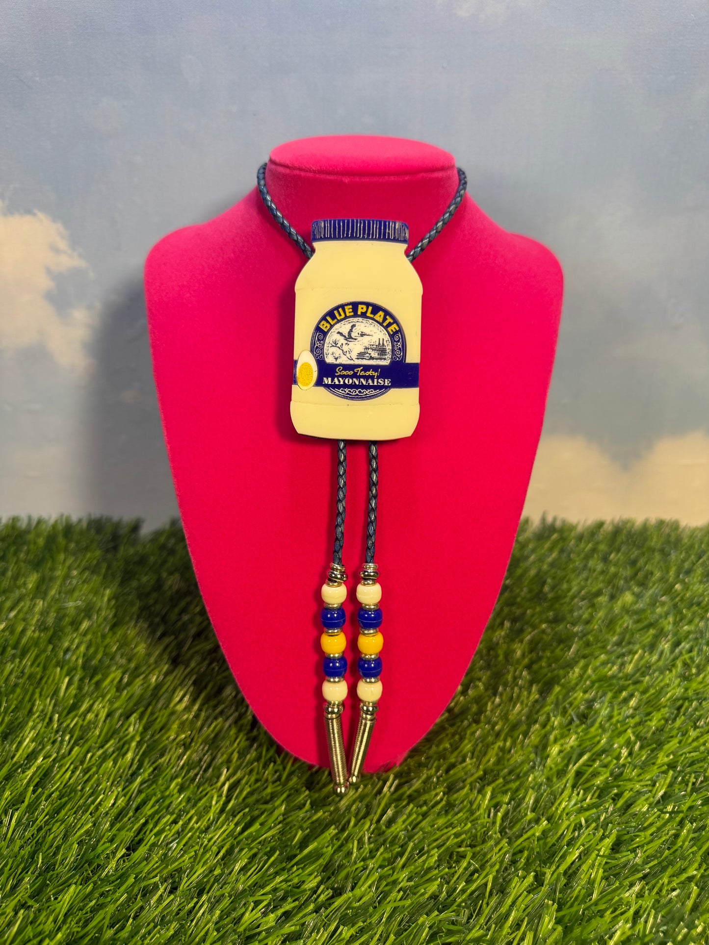Mayonaise Bolo Tie