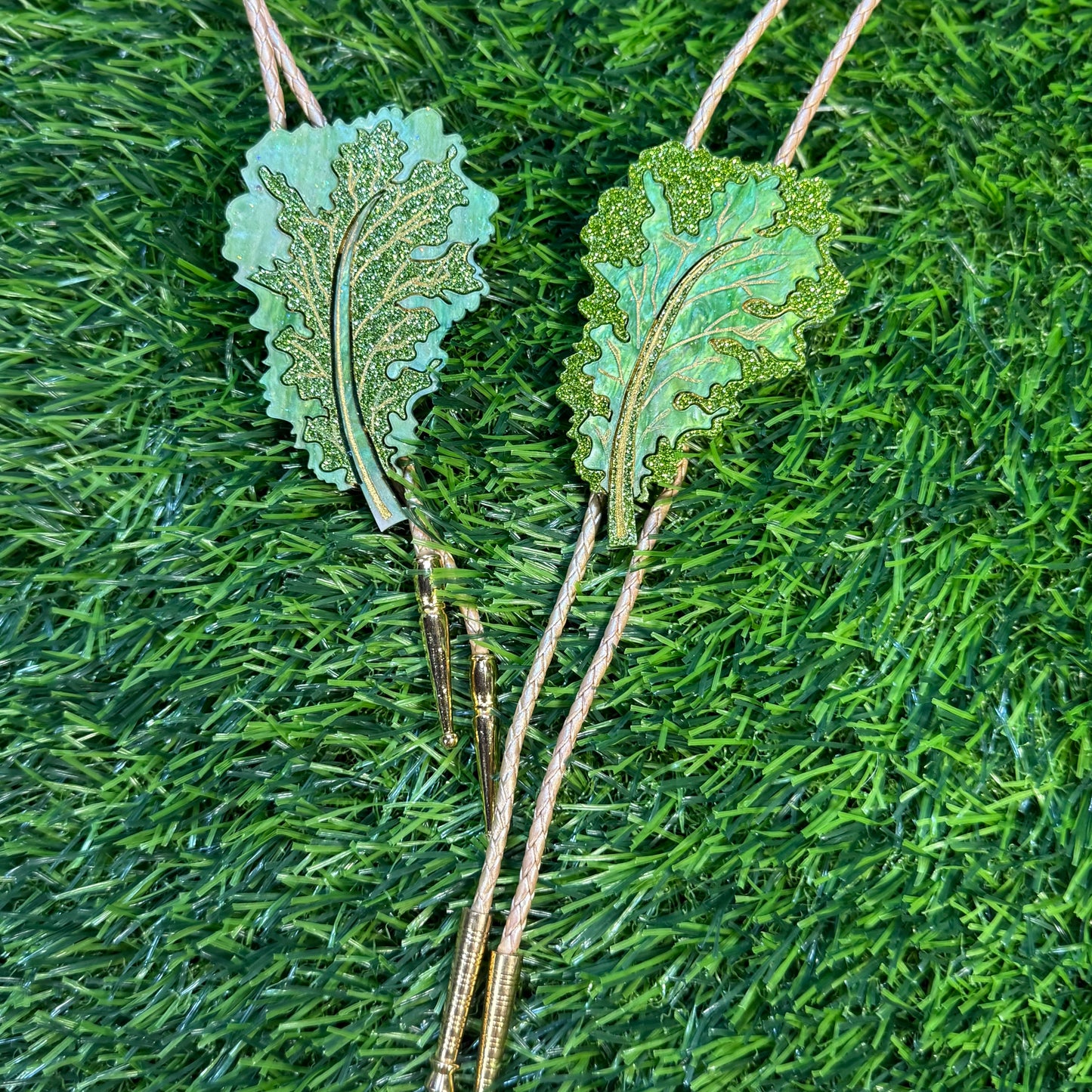 Leafy Green Bolo Tie