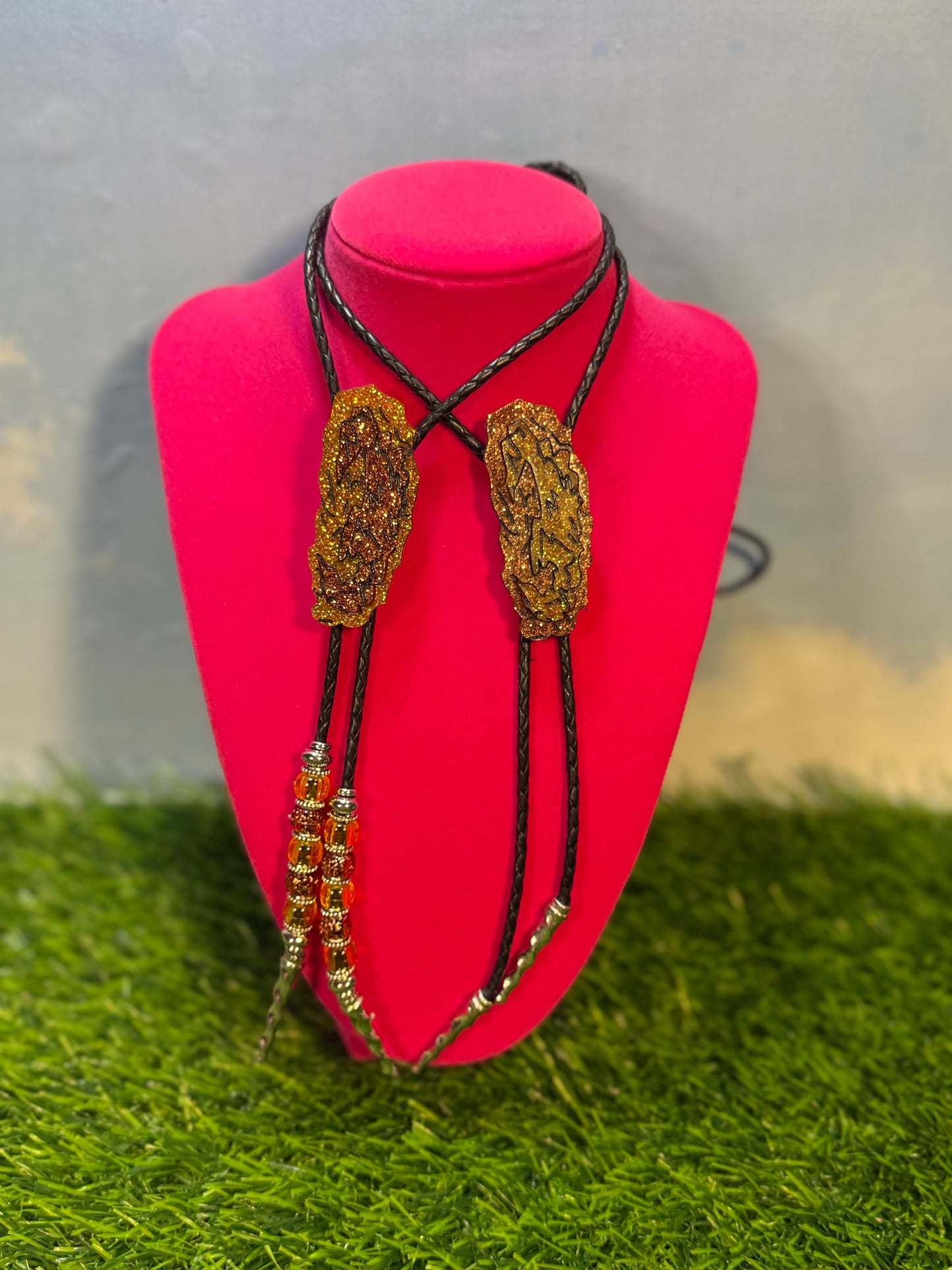 Chicken Wing Bolo Tie - Flat